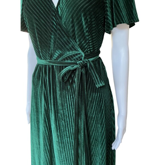 Baltic Born Andi Ribbed Velvet Wrap Maxi Dress sz M Holiday Event Emerald Green - Picture 3 of 11